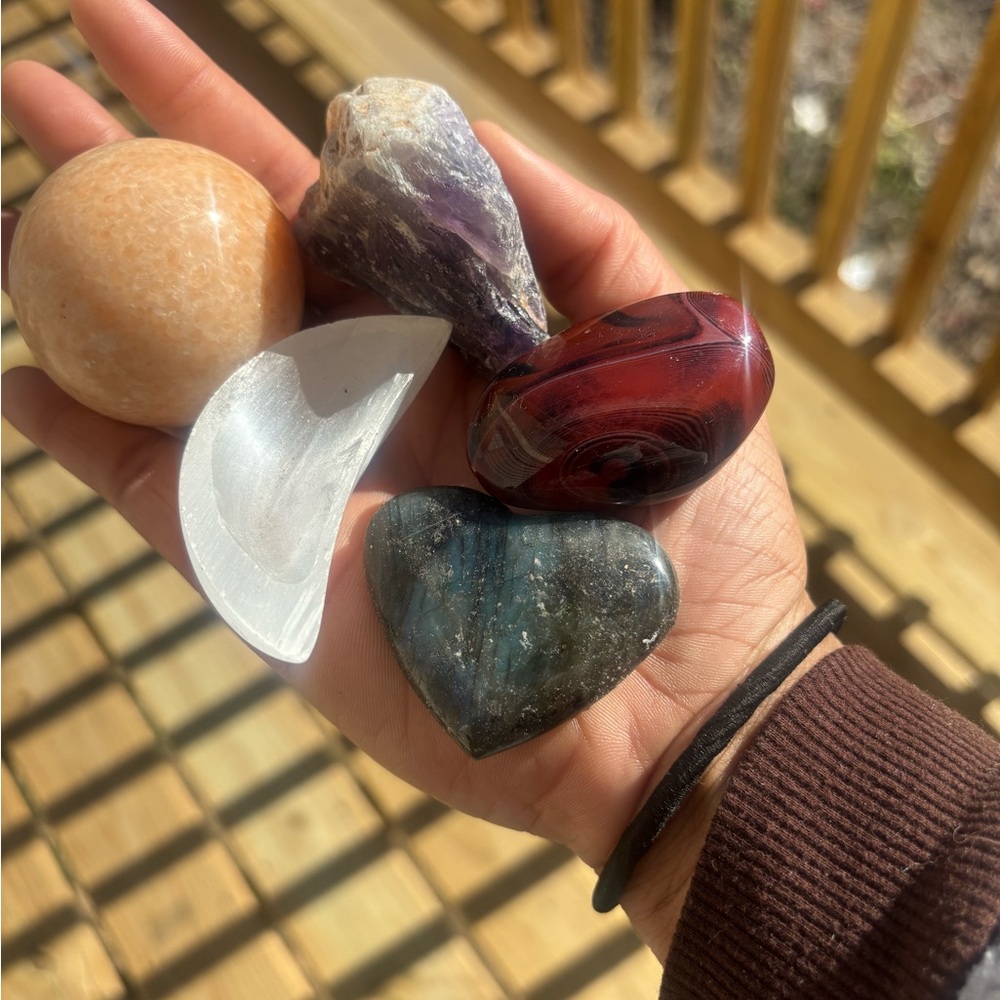 Assorted Gemstone Collection - Picture 3 of 3